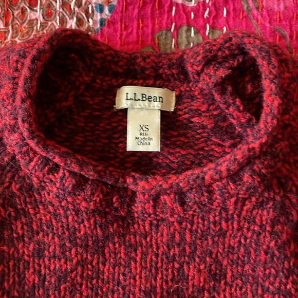 L.L.Bean Classic Ragg Wool Sweater - Picture 2 of 3